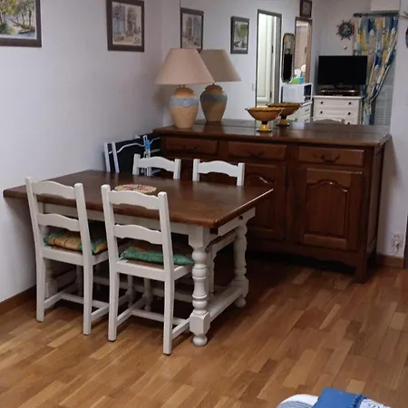 Apartment Appartement Cabourg Plage *